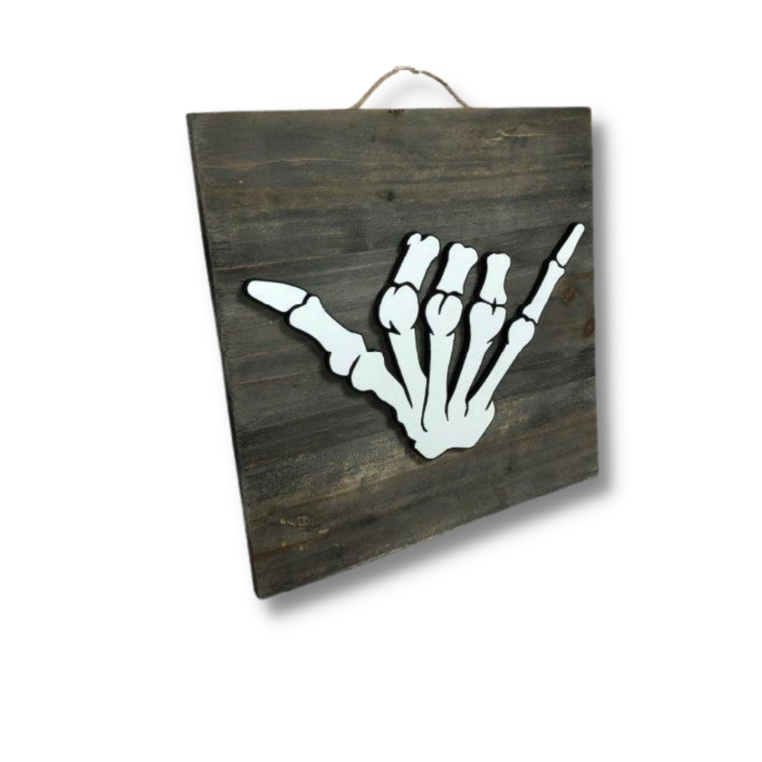 Hang Loose Skully